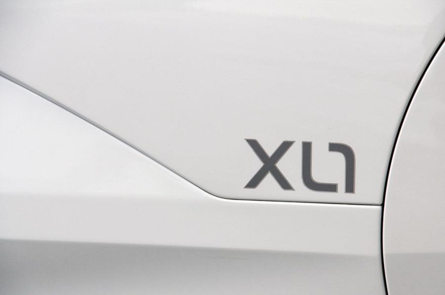  Volkswagen XL1 2014 года  (фото 32 из 37)